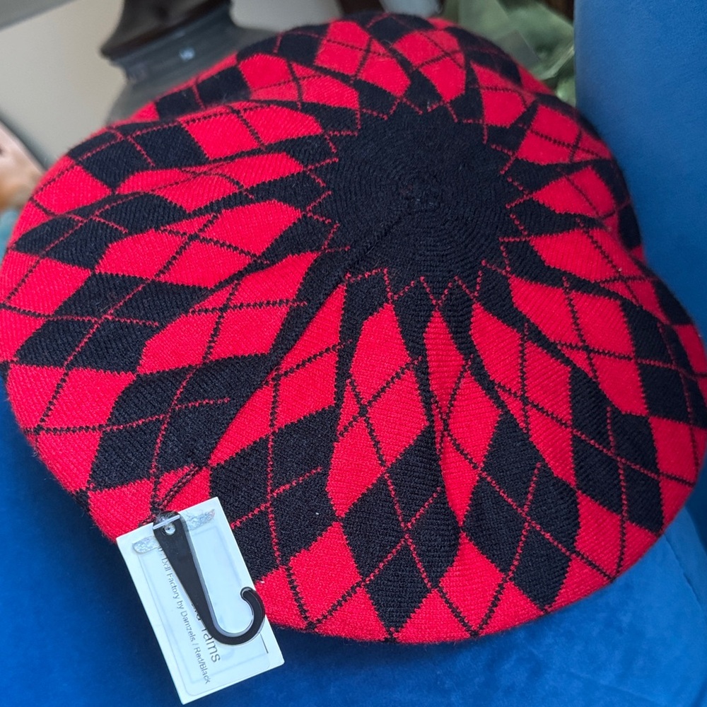 Red and Black Patterned Beret